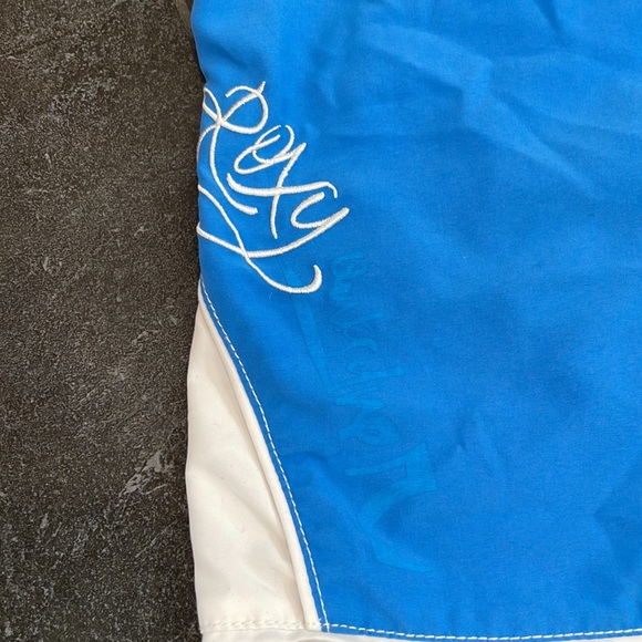 Roxy Quiksilver blue and white board shorts juniors size 9. - Picture 2 of 5